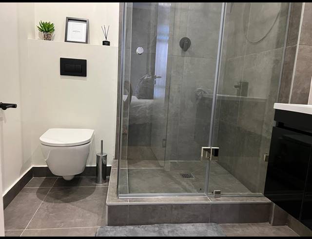 1 BEDROOM APARTMENT FOR SALE IN CAPE TOWN CITY CENTRE